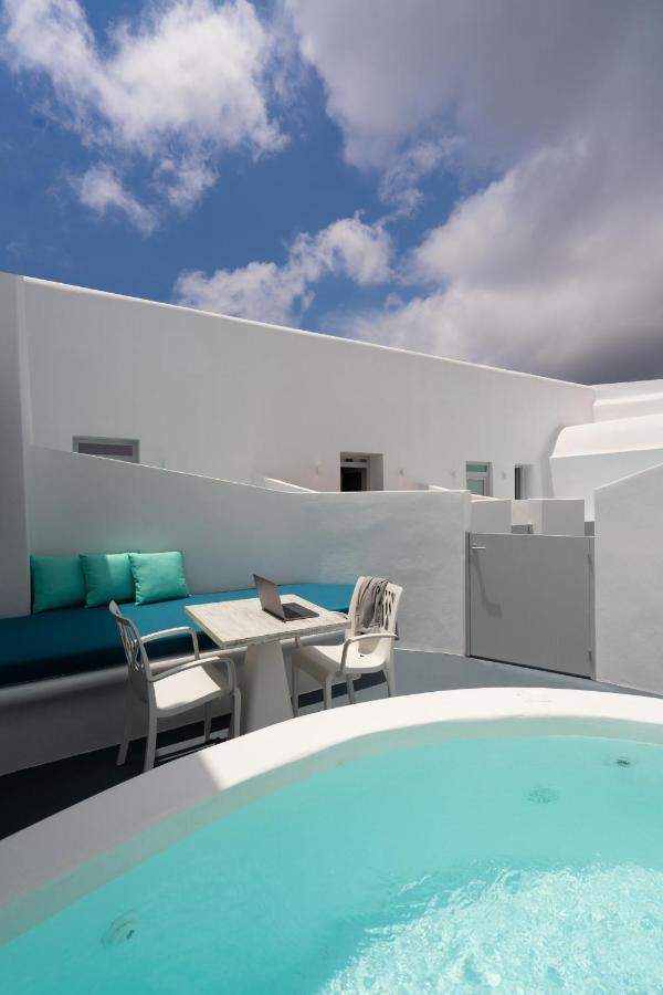 White Concept Caves (adults Only)