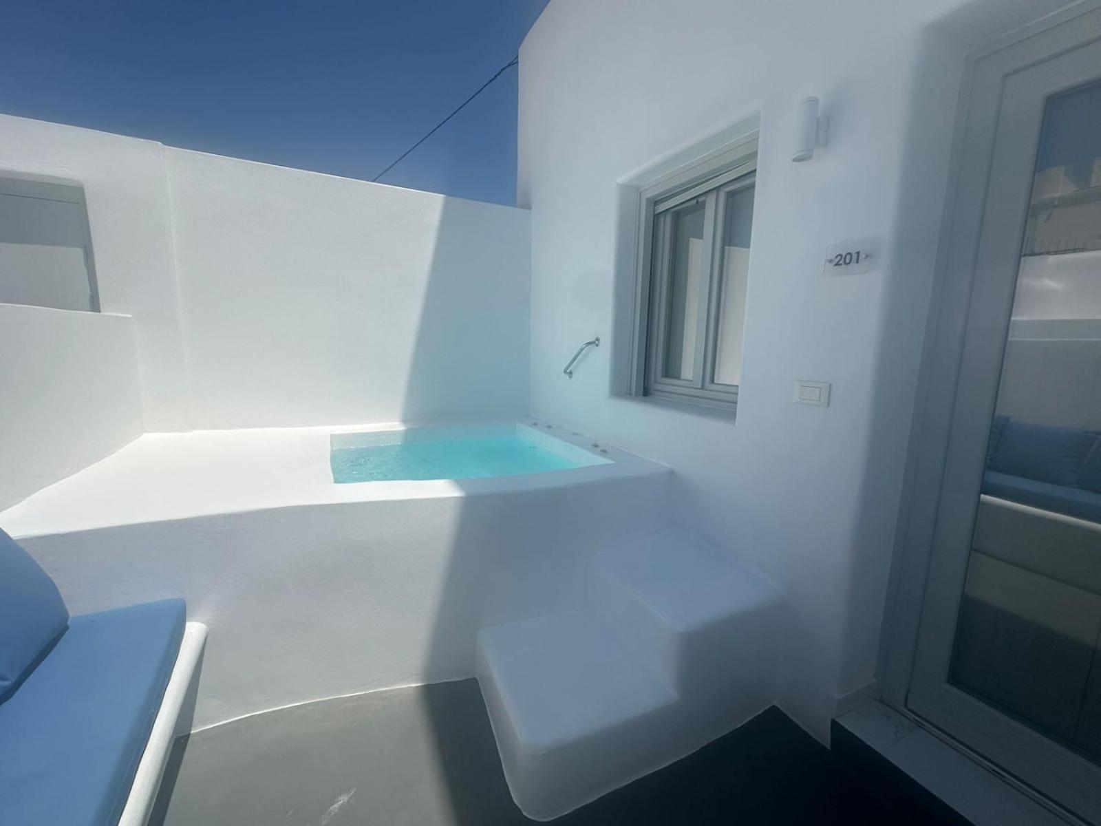 White Concept Caves (Adults Only) 4* Fira (Santorini)