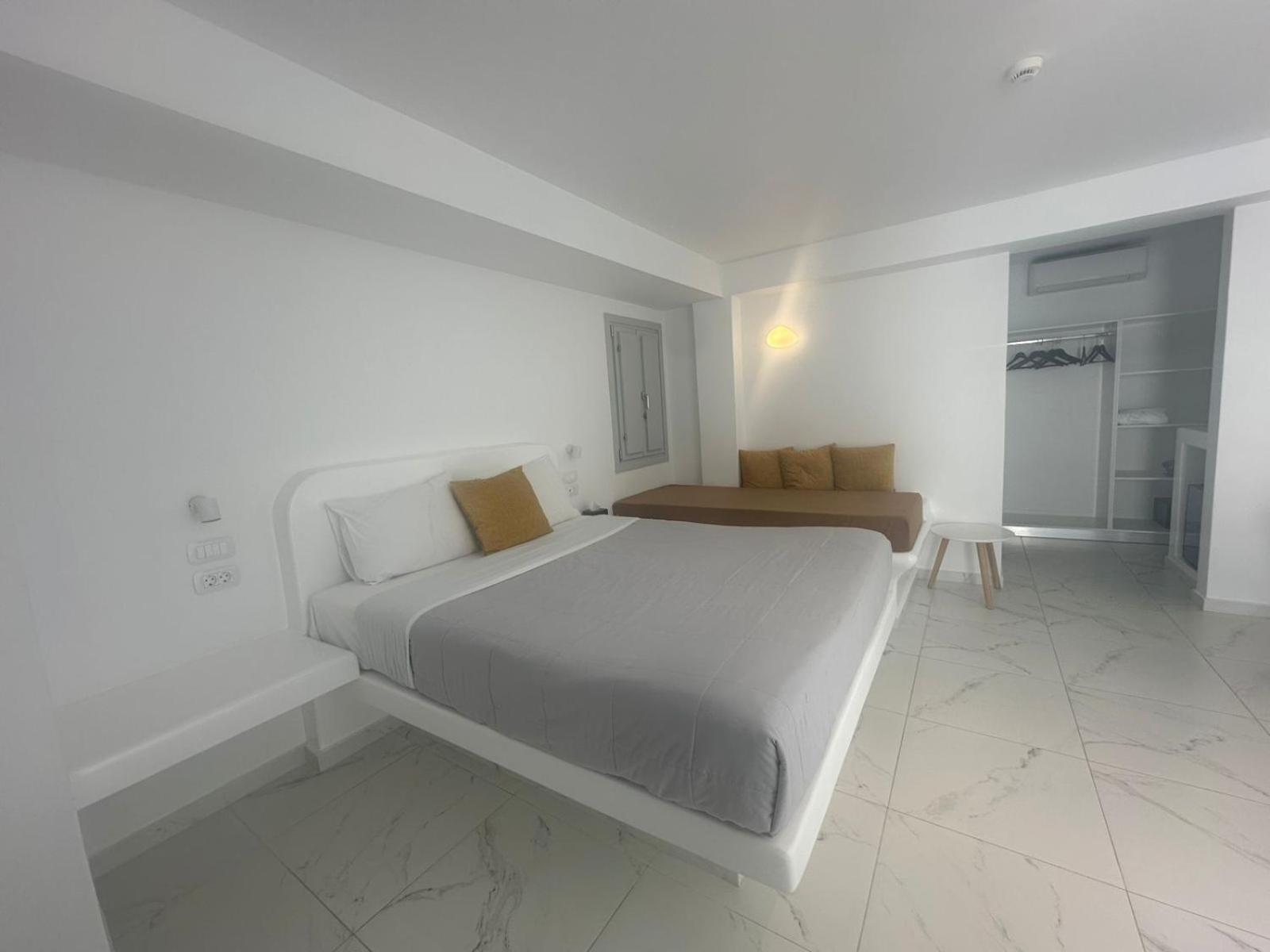 White Concept Caves (adults Only) Hotel